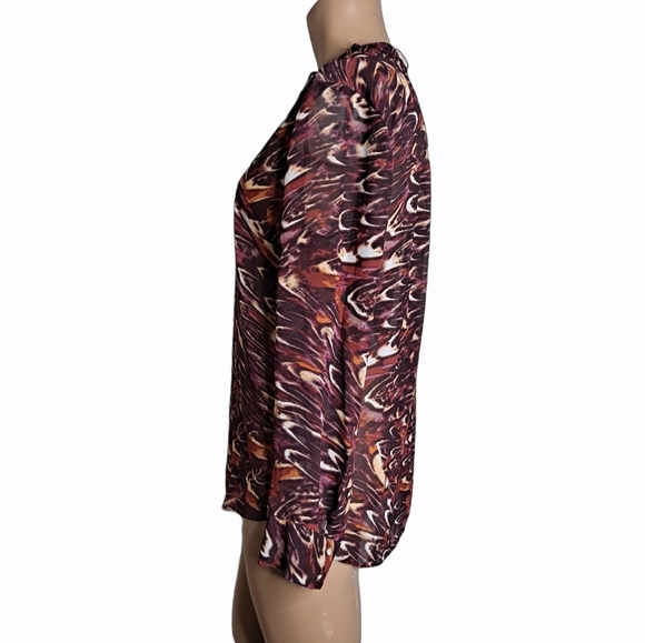 Bebe sheer mixed color button down shirt size S - Picture 4 of 4